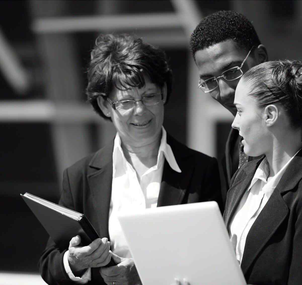 Etapas procesales y medios de impugnación